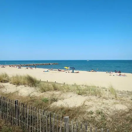 250m From The Sea At St Cyprien Casa vacanze *